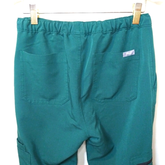 Figs Evergreen Women's Drawstring With Elastic Waist Zippered Skinny  Scrub Pant - Picture 7 of 11